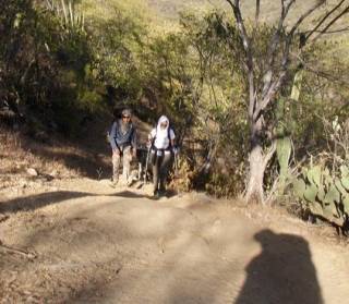  Camminare in coppia 